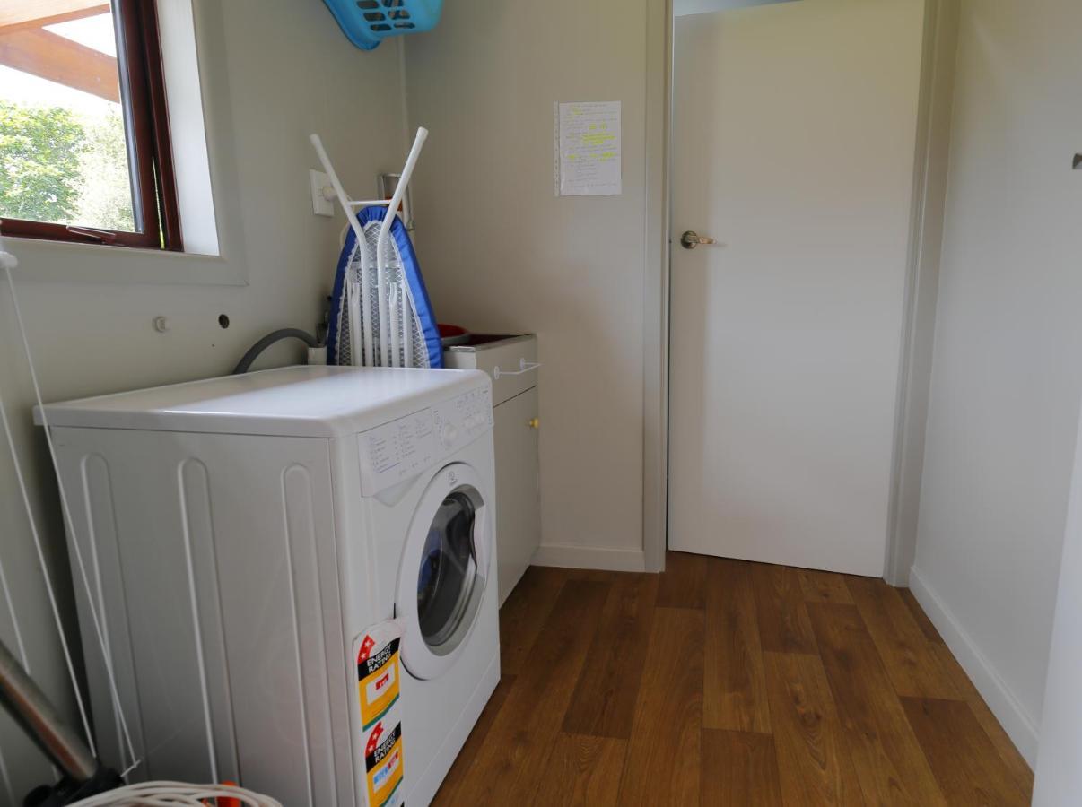 Mokonui Cottage - Te Anau Holiday Home Esterno foto