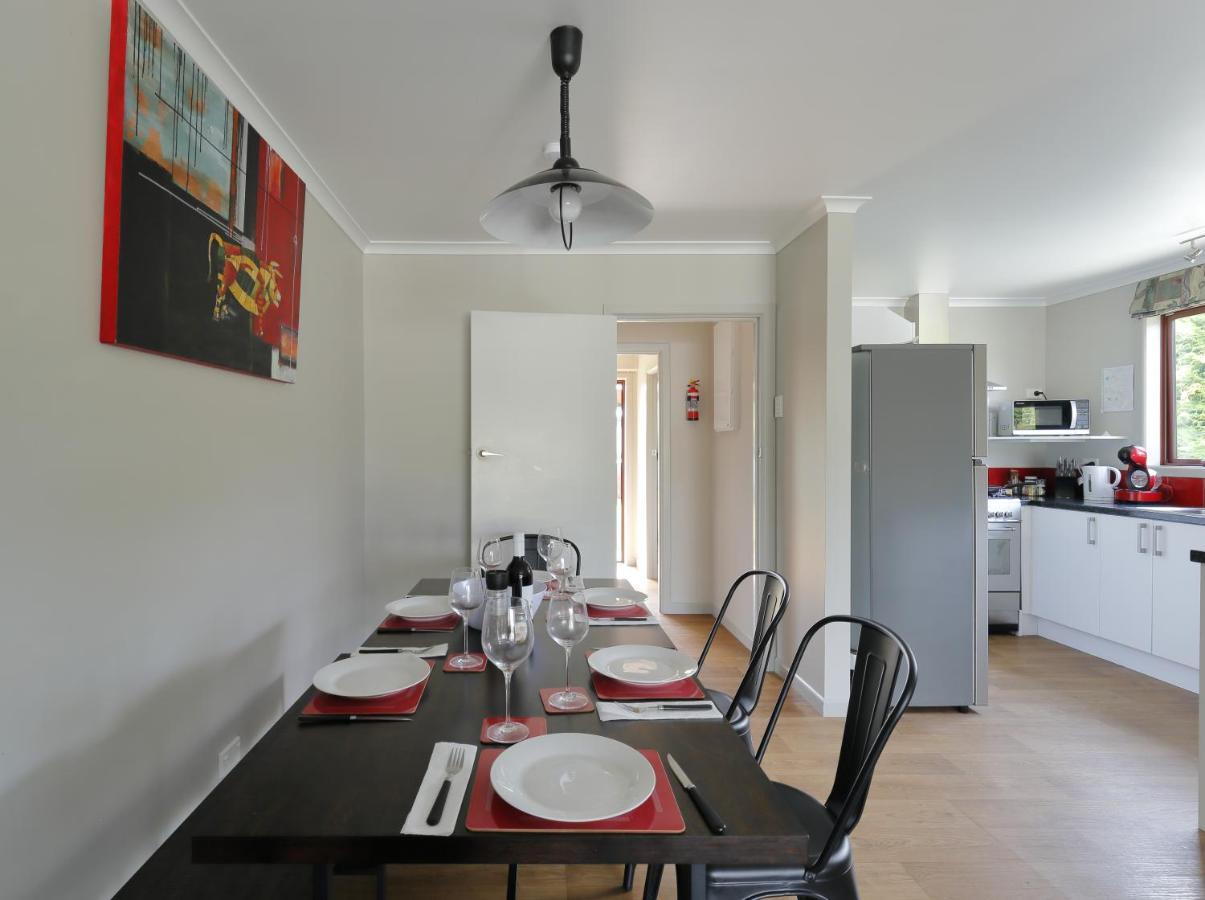Mokonui Cottage - Te Anau Holiday Home Esterno foto