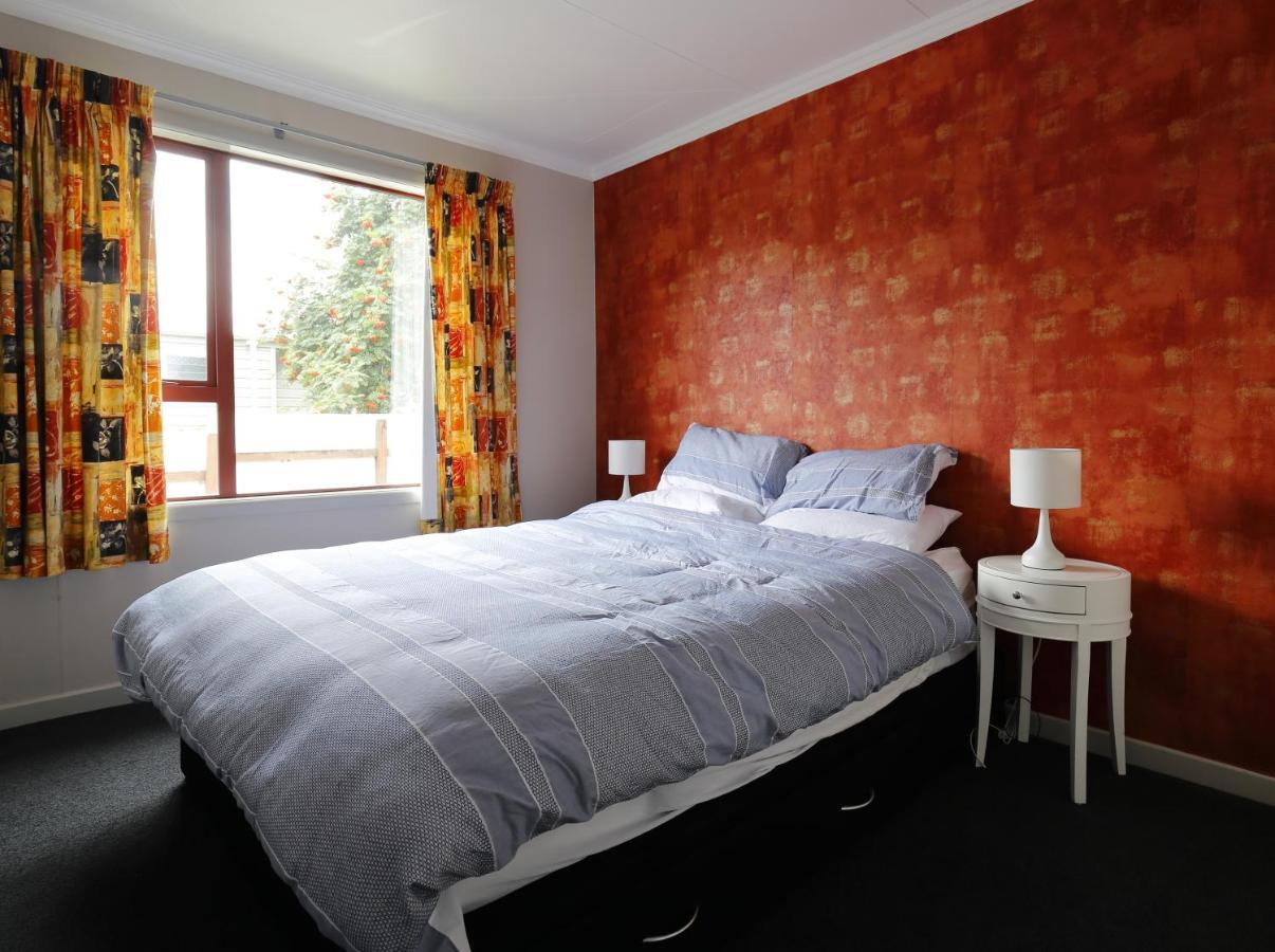 Mokonui Cottage - Te Anau Holiday Home Esterno foto