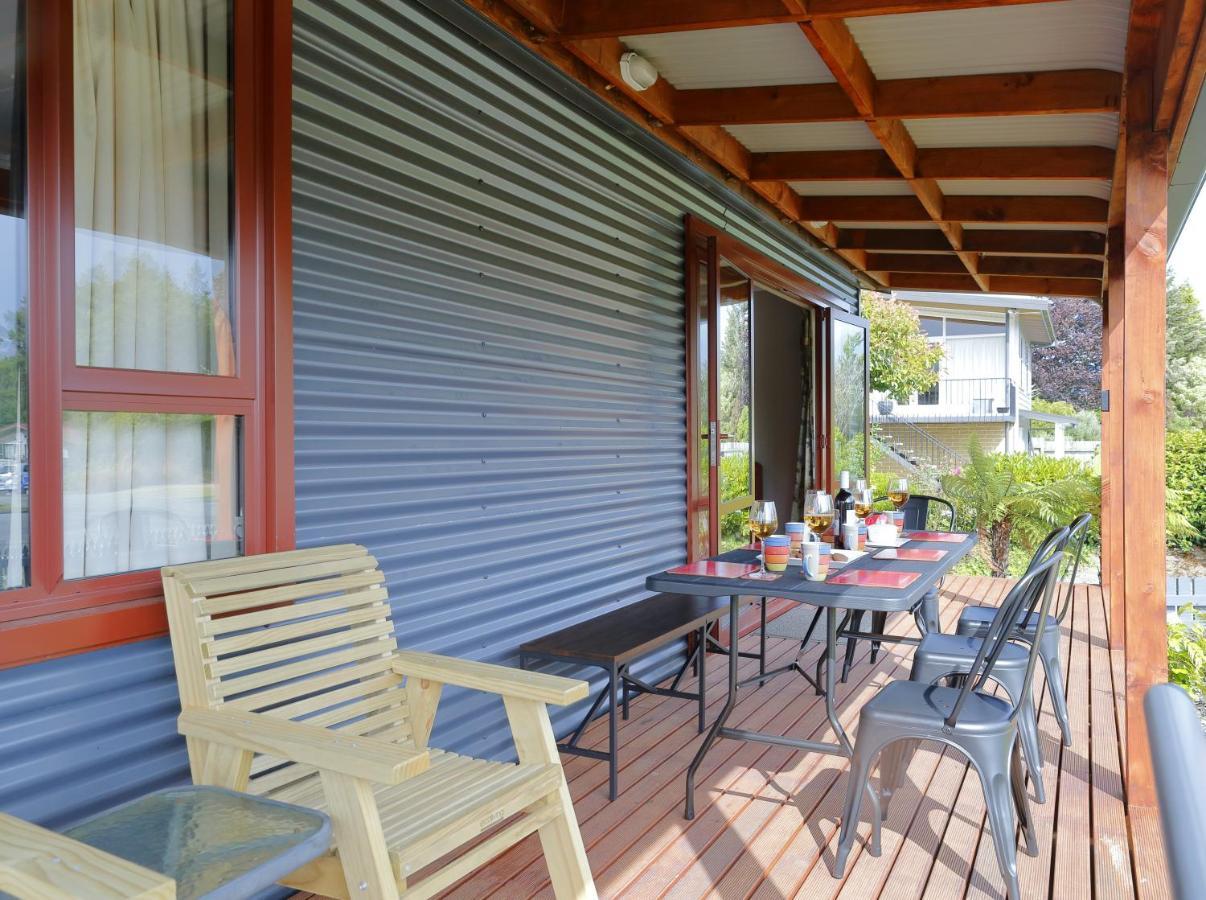 Mokonui Cottage - Te Anau Holiday Home Esterno foto